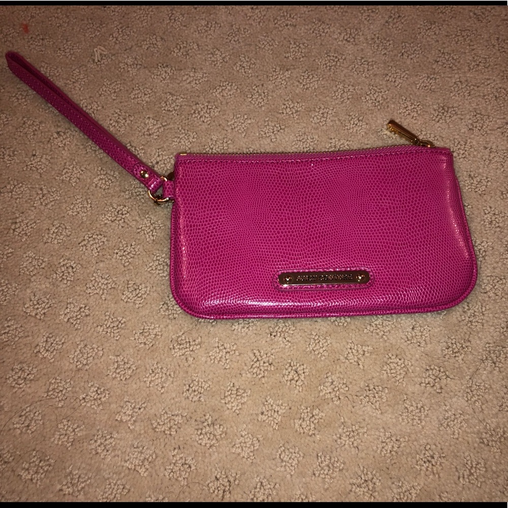 Juicy couture wristlet